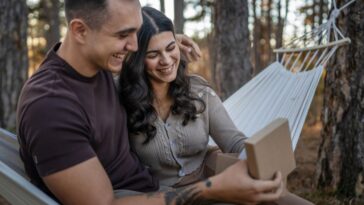 5 Practical Gifts for the Outdoorsy Person in Your Life